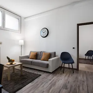 https://bracco11.italymilanhotels.net